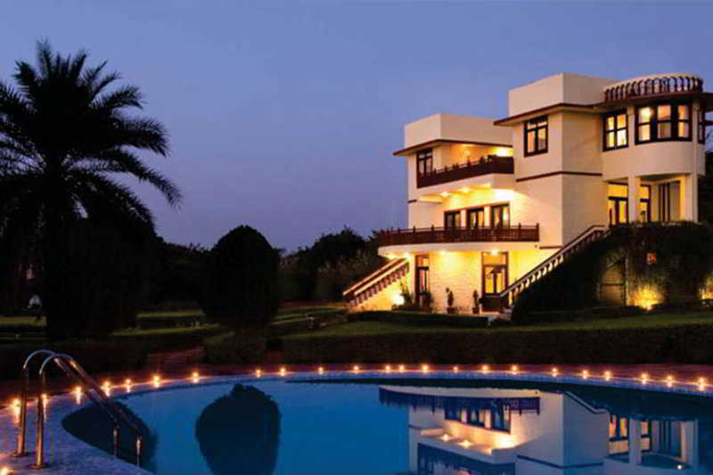 Regenta Resort Pushkar Fort Exterior photo