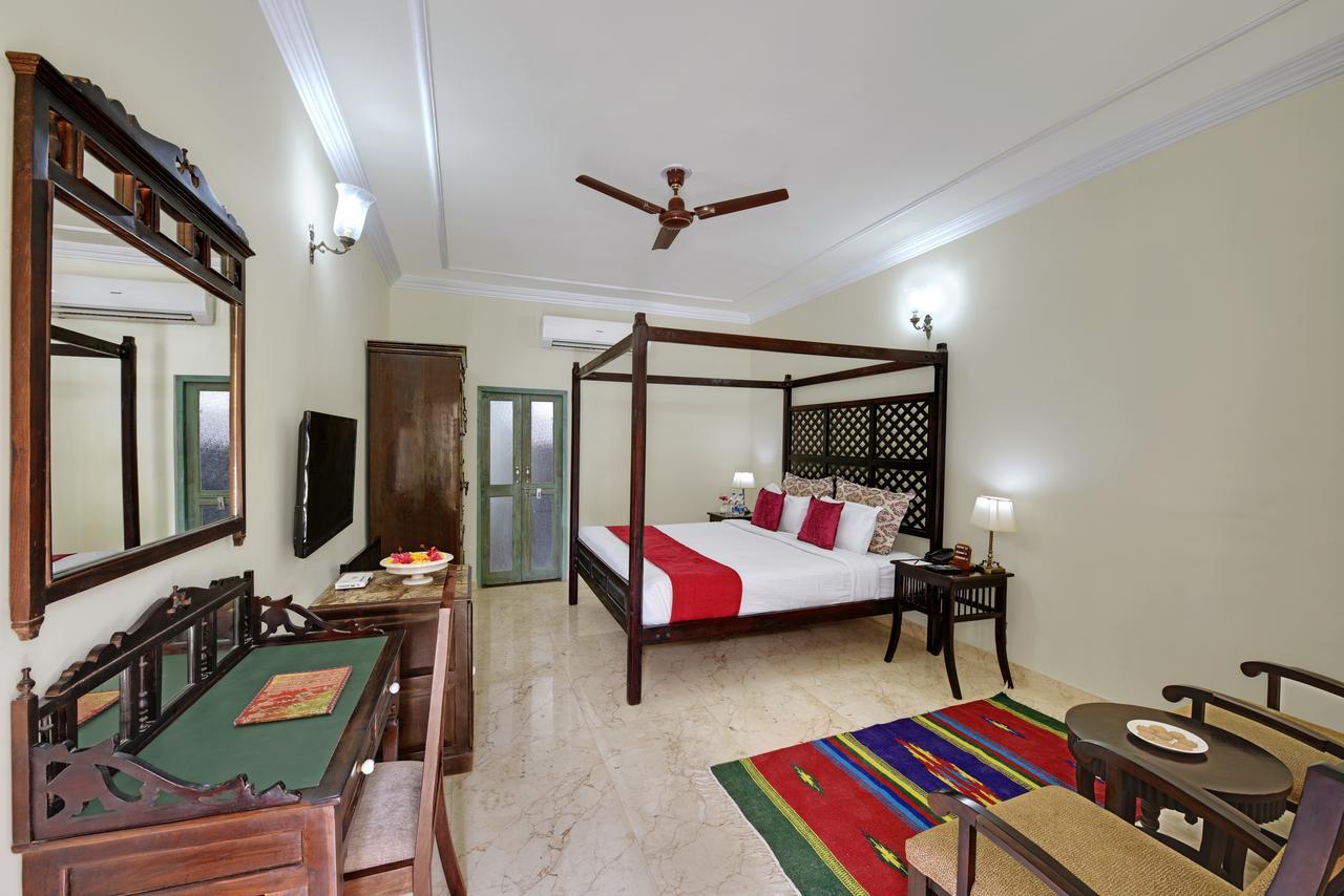 Regenta Resort Pushkar Fort Exterior photo