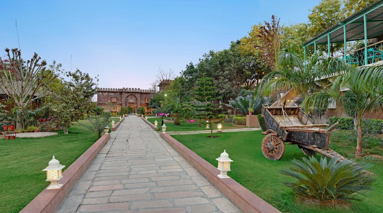 Regenta Resort Pushkar Fort Exterior photo